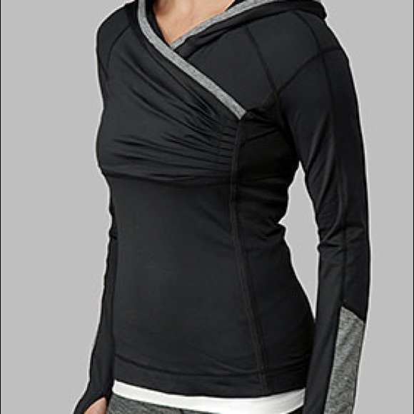 lululemon athletica Tops - Lululemon Run: For Your Life Pullover